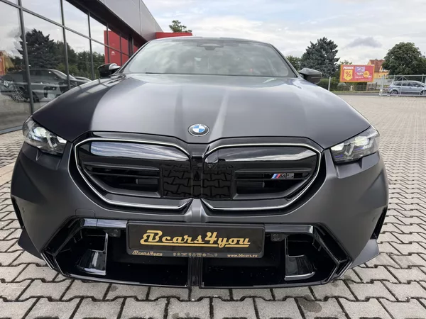 BMW M5 ULTIMATE FROZEN DEEP KARBON CZ - foto 16