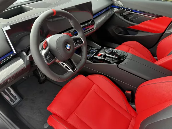 BMW M5 ULTIMATE FROZEN DEEP KARBON CZ - foto 40