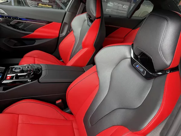 BMW M5 ULTIMATE FROZEN DEEP KARBON CZ - foto 41