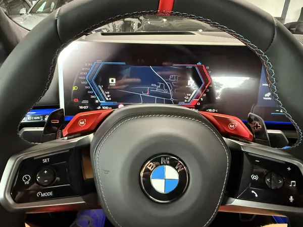 BMW M5 ULTIMATE FROZEN DEEP KARBON CZ - foto 43