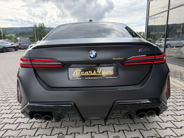 BMW M5 ULTIMATE FROZEN DEEP KARBON CZ - foto 8