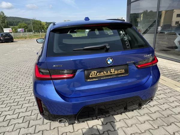 BMW Řada 3 330i XDRIVE 180kW M-PAKET TOP! - foto 7