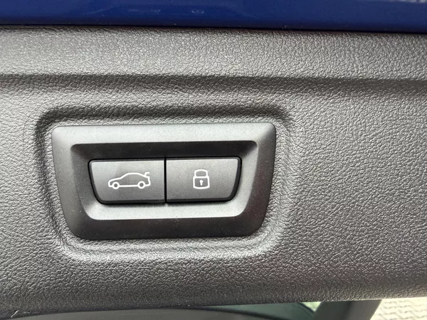 BMW Řada 3 M340i 275kW XDRIVE HUD PANORAM - foto 29