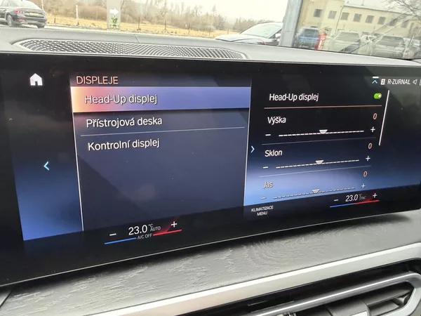 BMW Řada 3 M340i 275kW XDRIVE HUD PANORAM - foto 48