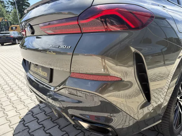 BMW X6 30XD 210kW M-PAKET R22 BLACK!! - foto 22