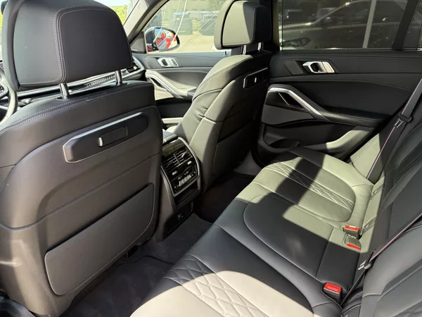 BMW X6 30XD 210kW M-PAKET R22 BLACK!! - foto 24