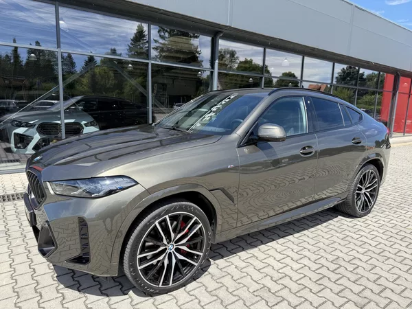 BMW X6 30XD 210kW M-PAKET R22 BLACK!! - foto 3