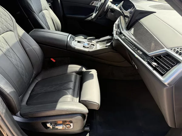 BMW X6 30XD 210kW M-PAKET R22 BLACK!! - foto 38