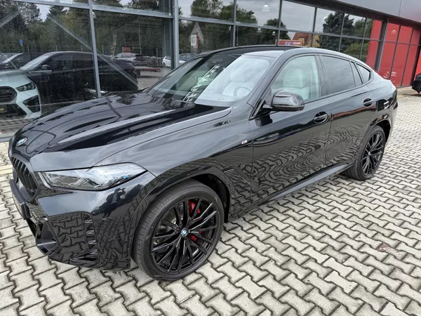 BMW X6 30XD 210kW M-PAKET VZDUCH HK!! - foto 18