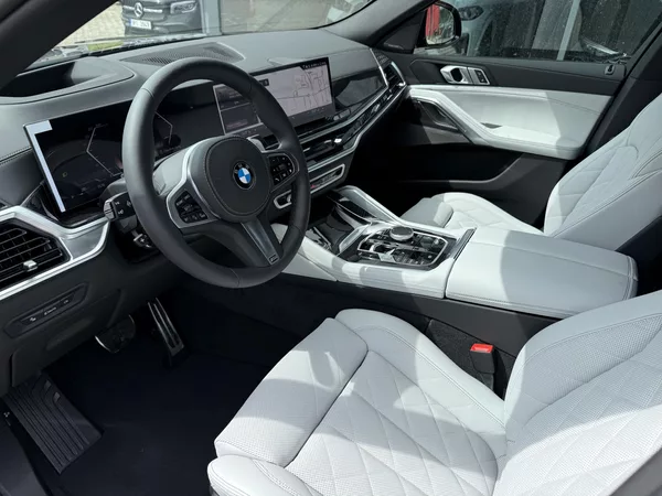 BMW X6 30XD 210kW M-PAKET VZDUCH HK!! - foto 23