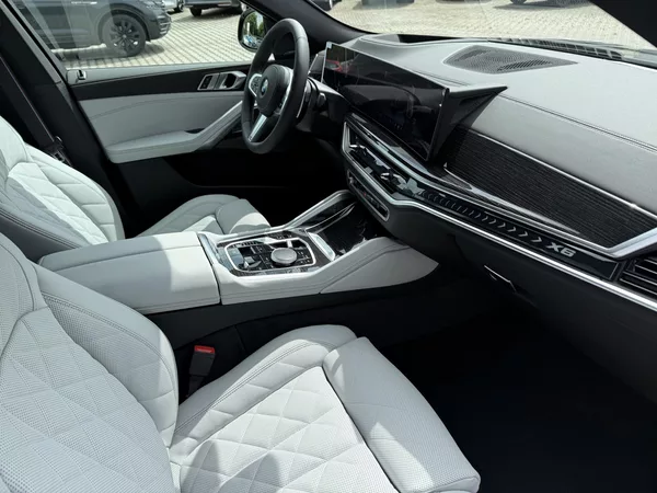 BMW X6 30XD 210kW M-PAKET VZDUCH HK!! - foto 32