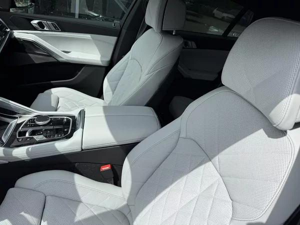 BMW X6 30XD 210kW M-PAKET VZDUCH HK!! - foto 37