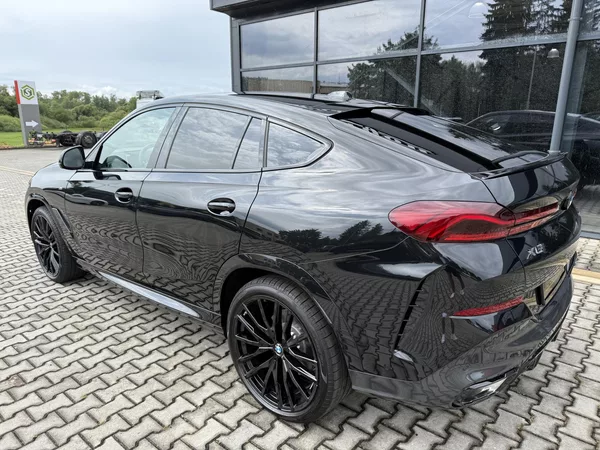BMW X6 30XD 210kW M-PAKET VZDUCH HK!! - foto 6