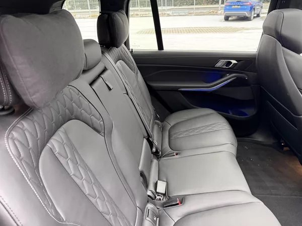 BMW X7 40XD 250kW M-PAKET NZN R23 CZ! - foto 32