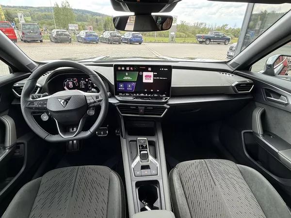Cupra Formentor 2.0TDI TRIBE 150k DSG ZÁRUKA 5 - foto 15