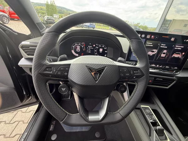 Cupra Formentor 2.0TDI TRIBE 150k DSG ZÁRUKA 5 - foto 33
