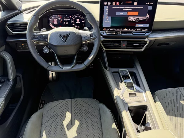 Cupra Formentor 2.0TDI TRIBE 150k DSG ZÁRUKA 5 - foto 24
