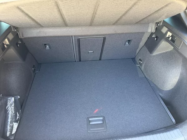 Cupra Formentor 2.0TDI TRIBE 150k DSG ZÁRUKA 5 - foto 27