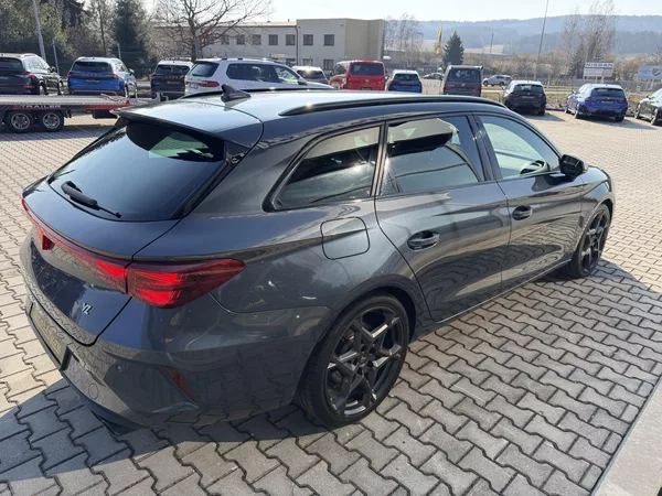 Cupra Leon VZ 2.0TSI 245kW 4X4 SP DSG TOP - foto 10