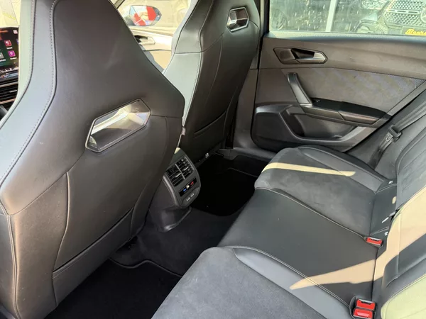 Cupra Leon VZ 2.0TSI 245kW 4X4 SP DSG TOP - foto 20