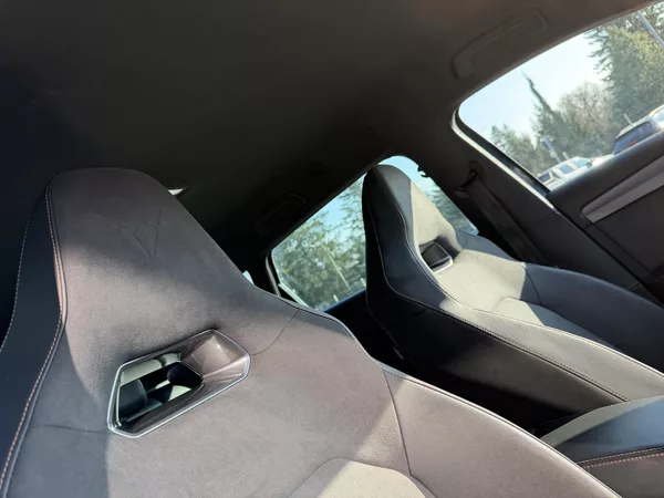 Cupra Leon VZ 2.0TSI 245kW 4X4 SP DSG TOP - foto 31