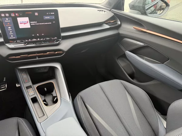 Cupra Terramar 2.0TSI 150kW 4WD R20 NT ZÁR 5L - foto 19