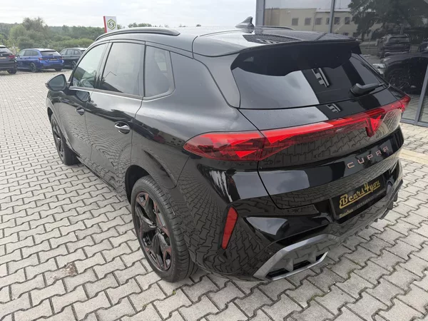 Cupra Terramar 2.0TSI 150kW 4WD R20 NT ZÁR 5L - foto 5