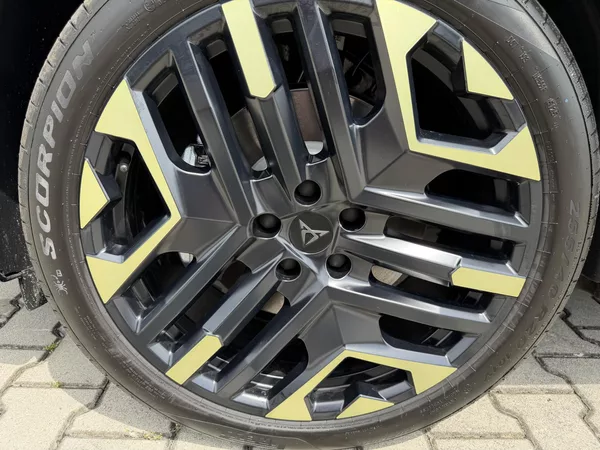 Cupra Terramar 2.0TSI 150kW 4WD TRIBE TZ R20! - foto 18