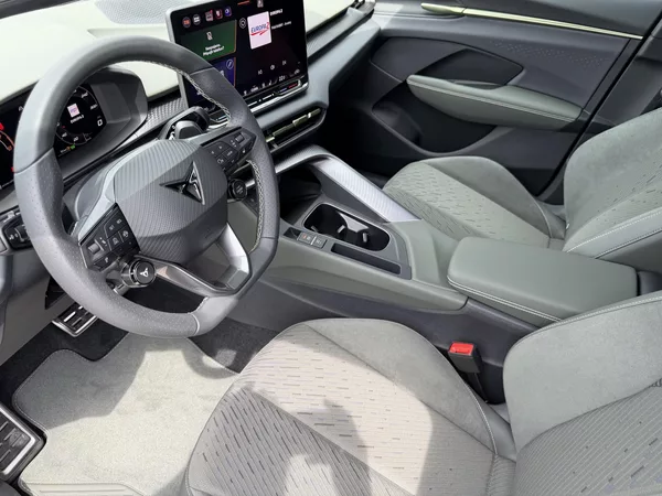 Cupra Terramar 2.0TSI 150kW 4WD TRIBE TZ R20! - foto 37