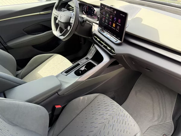 Cupra Terramar 2.0TSI 150kW 4WD TRIBE NT R20! - foto 36