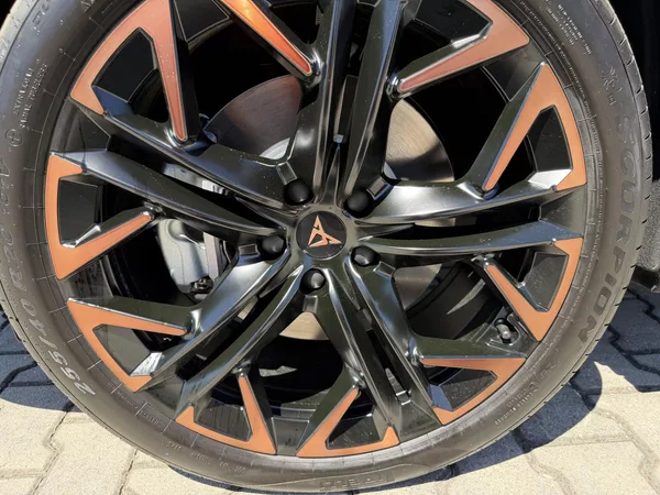 Cupra Terramar 2.0TSI 150kW 4WD R20 NT DCC CZ - foto 17
