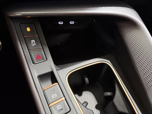 Cupra Terramar 2.0TSI 150kW 4WD R20 NT DCC CZ - foto 44