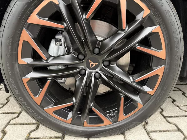 Cupra Terramar 2.0TSI 150kW 4WD R20 NT DCC CZ - foto 19