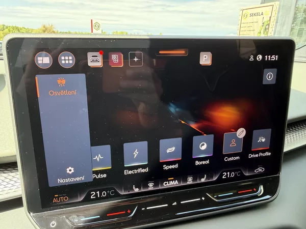 Cupra Terramar 2.0TSI 150kW 4WD TRIBE NT IMPR - foto 47