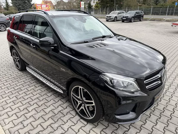 Mercedes-Benz GLE 43 AMG 287kW 4 MATIC PANORAMA! - foto 10