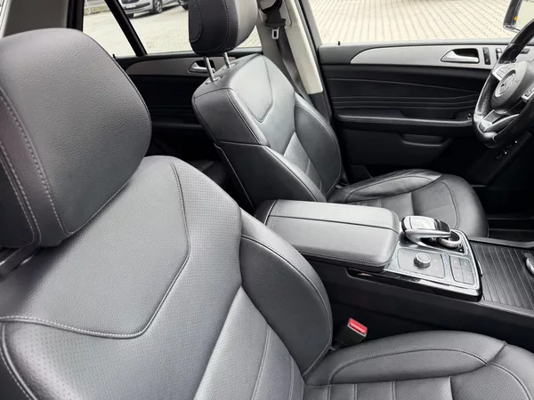 Mercedes-Benz GLE 43 AMG 287kW 4 MATIC PANORAMA! - foto 28