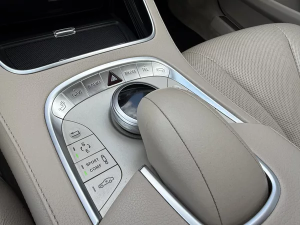 Mercedes-Benz Třídy S 350d 4 MATIC CZ SERVISKA TOP! - foto 42