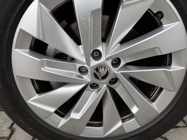 Škoda Kodiaq 2.0TDI 142kW DSG 4X4 7 MÍST!! - foto 19