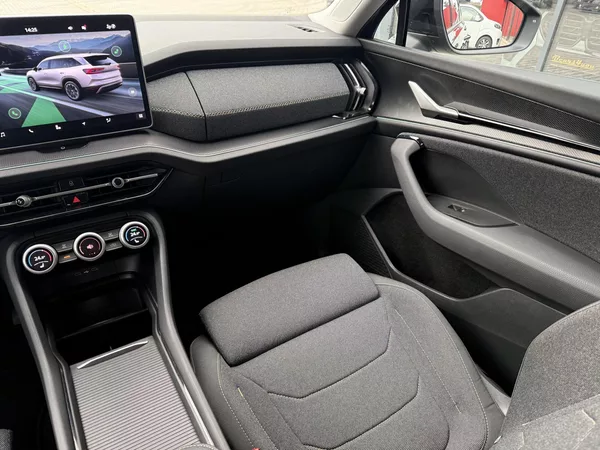 Škoda Kodiaq 2.0TDI 142kW DSG 4X4 7 MÍST!! - foto 24