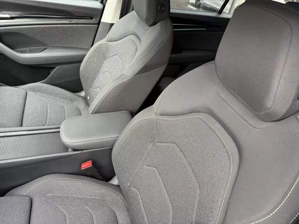 Škoda Kodiaq 2.0TDI 142kW DSG 4X4 7 MÍST!! - foto 34