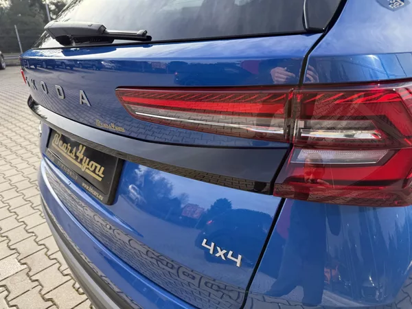 Škoda Kodiaq 2.0TDI 142kW DSG 4X4 7 MÍST!! - foto 16