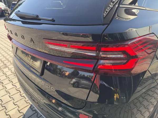 Škoda Kodiaq 2.0TDI 110kW SPORTLINE HUD R19 - foto 19
