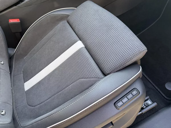 Škoda Kodiaq 2.0TDI 110kW SPORTLINE HUD R19 - foto 32