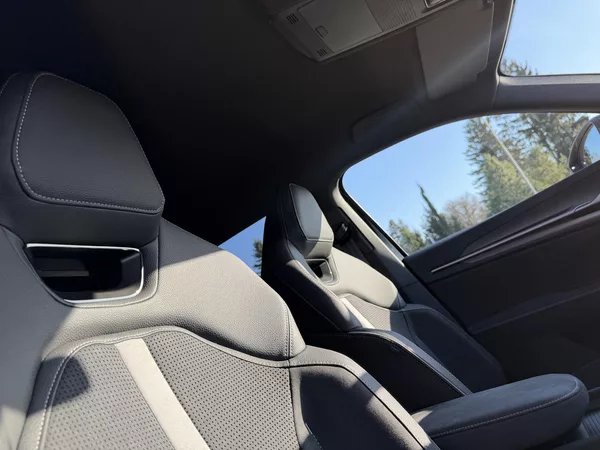 Škoda Kodiaq 2.0TDI 110kW SPORTLINE HUD R19 - foto 33