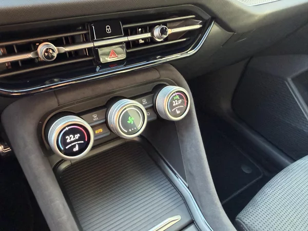 Škoda Kodiaq 2.0TDI 110kW SPORTLINE HUD R19 - foto 42