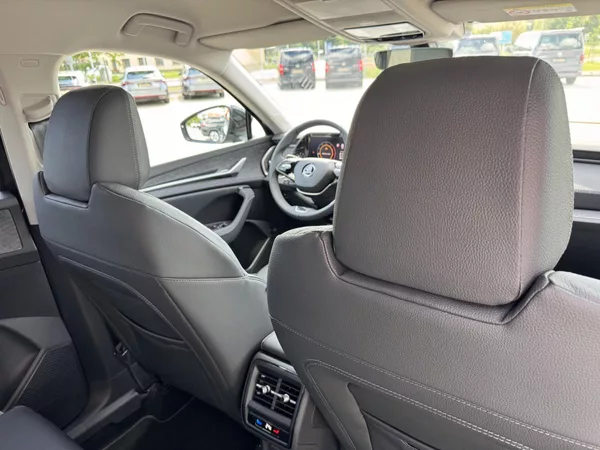 Škoda Kodiaq 2.0TDI 110kW DSG SELECTION+ 7M - foto 34