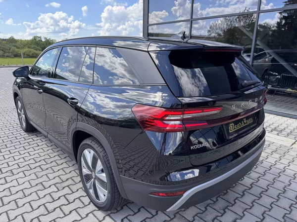 Škoda Kodiaq 2.0TDI 110kW DSG SELECTION+ 7M - foto 6