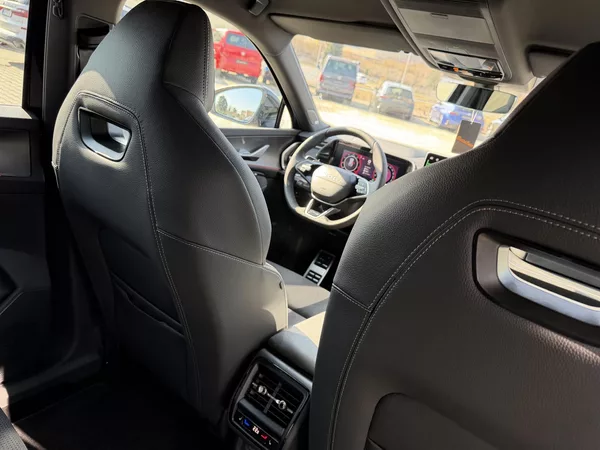 Škoda Kodiaq 2.0TDI 142kW 4X4 SPORT R19 CZ! - foto 30