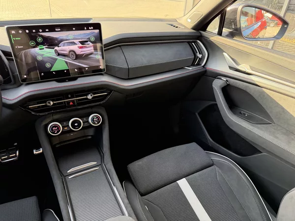 Škoda Kodiaq 2.0TDI 142kW 4X4 SPORT TZ CZ!! - foto 20