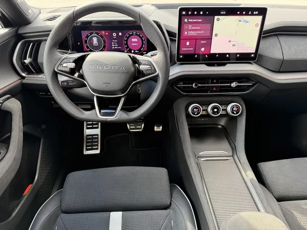 Škoda Kodiaq 2.0TDI 142kW 4X4 SPORT HUD TZ! - foto 21